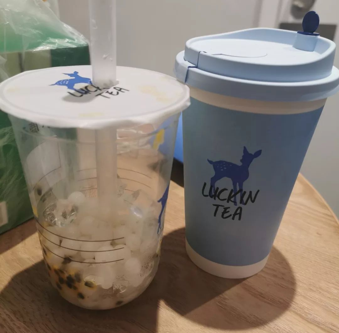 小鹿茶肖戰小鹿茶